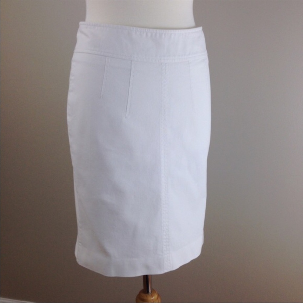 Banana Republic White Knee Length Skirt